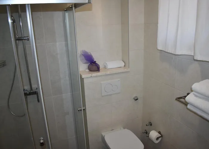 Apartment Coco Makarska